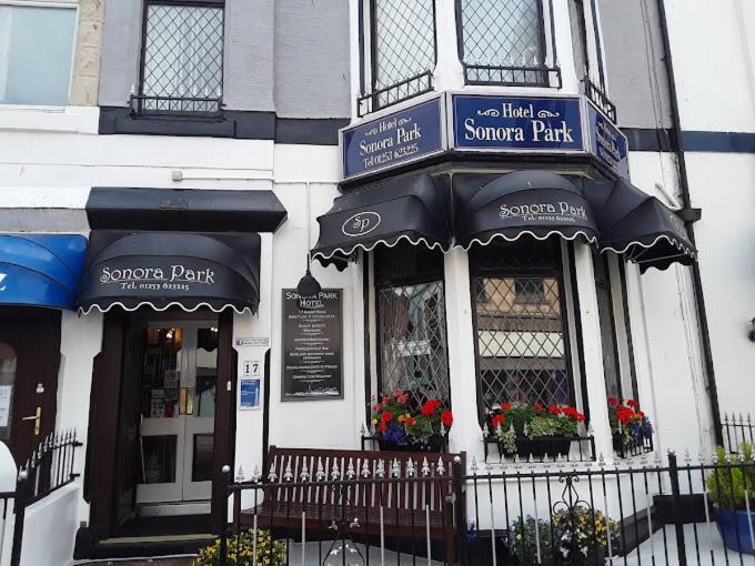 Sonora Park Hotel Blackpool Extérieur photo